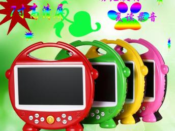 智趣童年 探秘深圳母嬰市場熱門兒童益智產(chǎn)品——Z9娃娃機、呱呱娃故事機與金龜子學(xué)習(xí)機